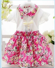2016 YENİ Bebek Kız Yaz Giyim Seti Çocuk Spor Takım Elbise Giysi Set Çocuk Giyim Setleri Çiçek Tops T Gömlek + Çiçek Pantolon