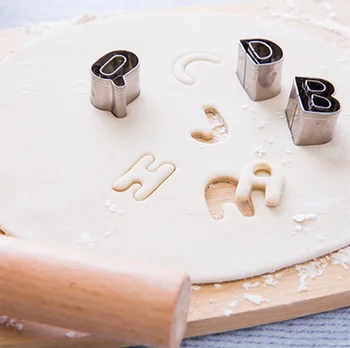 26 Mektup kurabiye kesici Kalıpları Bisküvi Jöle Damla Basın çocuk DIY Kek Pasta Dekorasyon Accesorios Mutfak Pişirme Araçları
