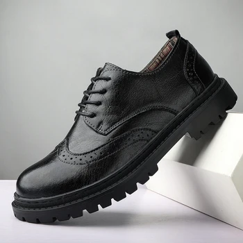 Erkekler siyah Elbise Ayakkabı 2022 Yeni Erkek Oxfords deri ayakkabı Yumuşak Kaymaz Sürüş İş loafer ayakkabılar Adam Chaussure Homme