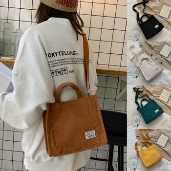 Lüks Tasarımcı Çanta Kadife Bayan Çantası 2021 Yeni Trend basit omuz çantası Düz Renk Toka askılı çanta Küçük Kare Çanta