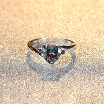 Romantik Gökkuşağı Kalp şeklinde Zirkon Yüzük kadınlar için düğün takısı Retro Moda Renkli CZ Nişan Taahhüt Yüzüğü