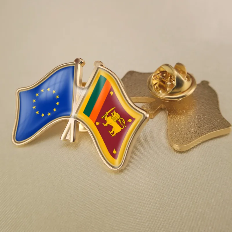 Avrupa Birliği ve Sri Lanka Çapraz Çift Dostluk Bayrakları Broş Rozetleri Yaka İğneler Görüntü 0
